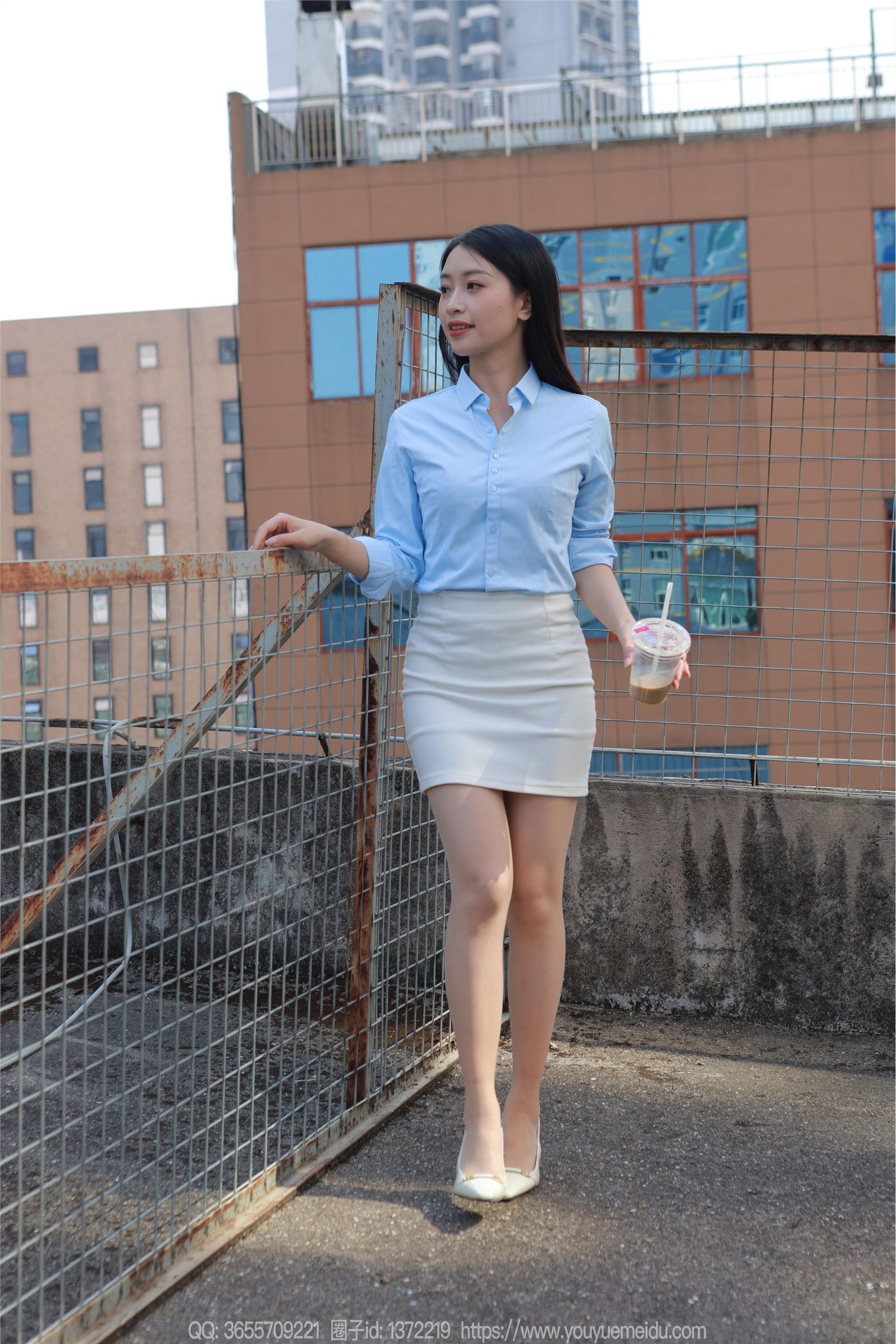 IESS异思趣向  2024.12.04 丝享家 1915 小婕《白色短裙（下）》